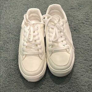 Lulu's Crisp White Lace-Up Sneakers